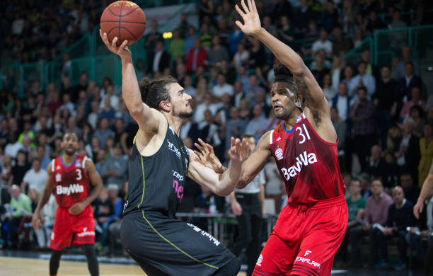 可考虑击破 可考虑击破